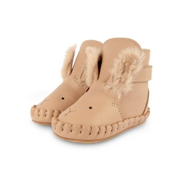 Overview image: Donsje Kapi winter bunny
