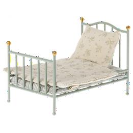 Overview image: Maileg Vintage bed